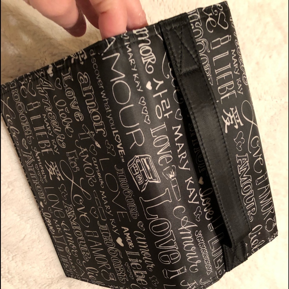MaryKay roll up travel bag